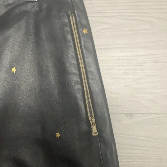 L’Agence Jolie Leather Mini Skirt. - Picture 6 of 8